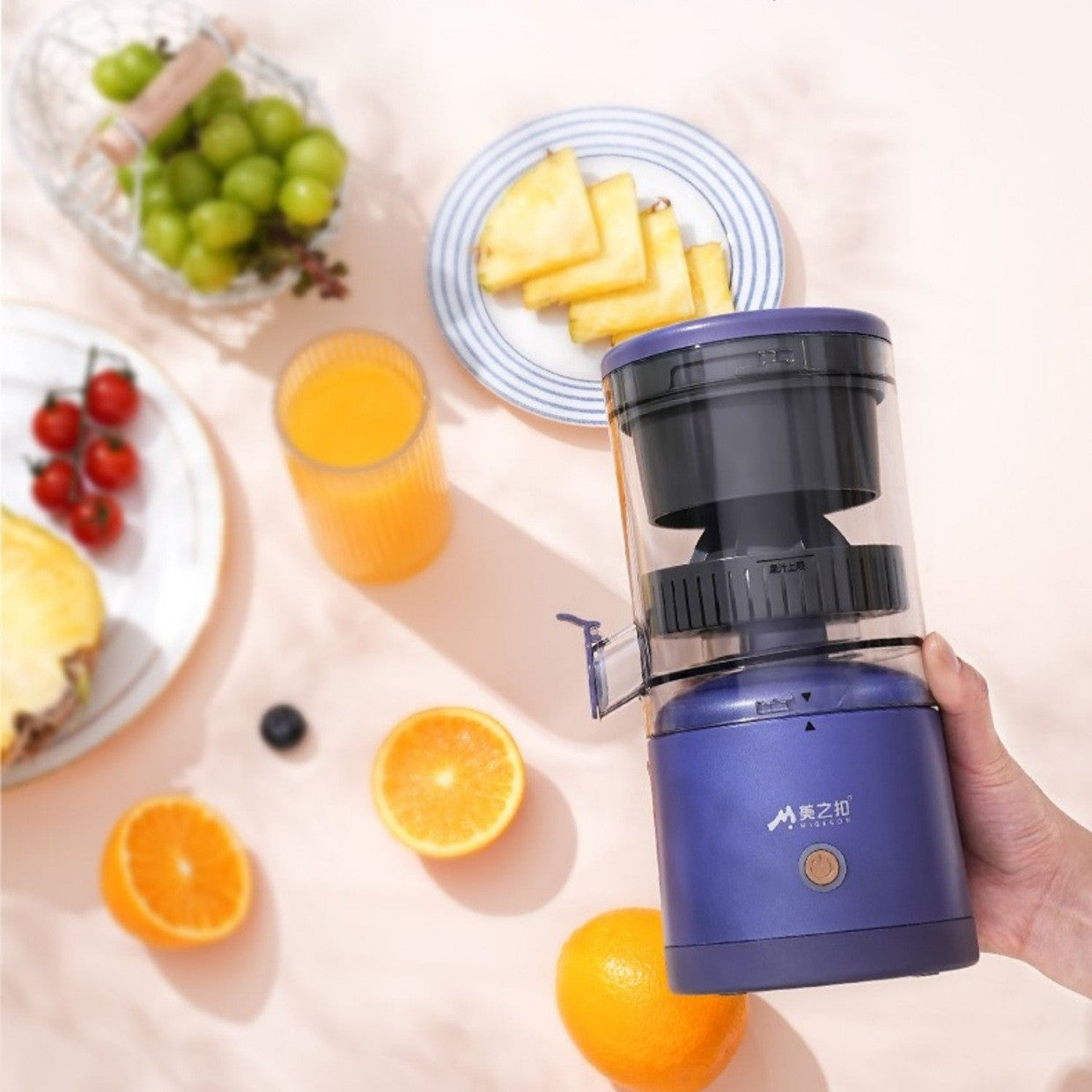 Portable Blender – USB Rechargeable Mini Smoothie Blender for Travel, Gym & Office